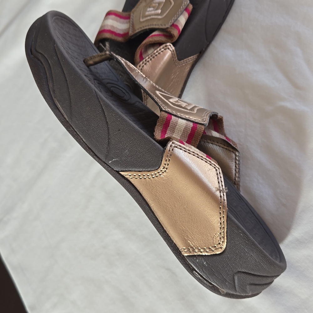 TheraShoe - Picture 3 of 5